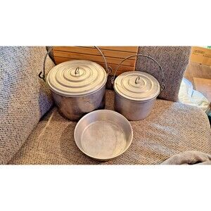 VTG Primitive Metal Camping Pots/ Lids Handle‎ Round Rustic Camping (3) pots